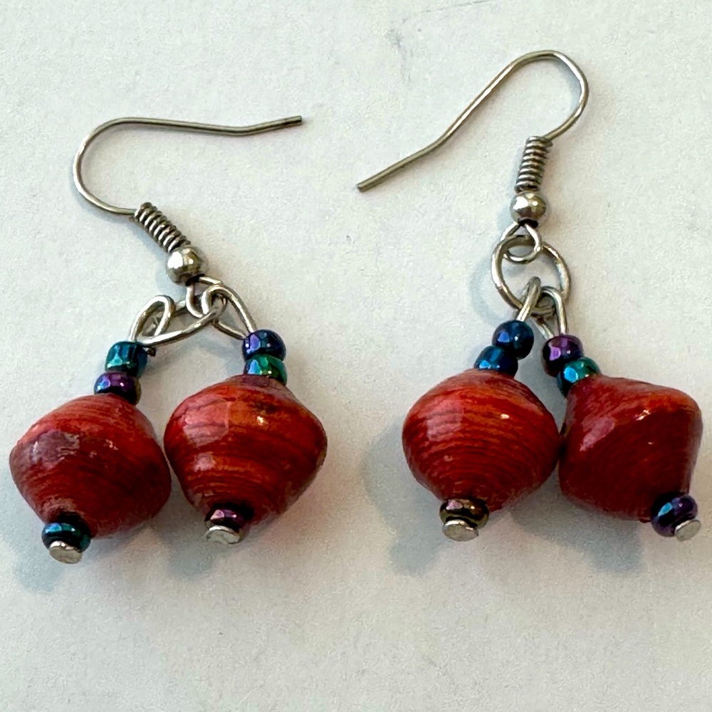 NWOT Ugandan Handmade Paper Bead Earrings